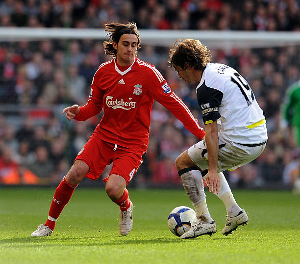 背后除了两 背后除了两