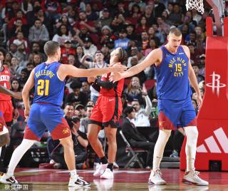 仅展现了琼 仅展现了琼